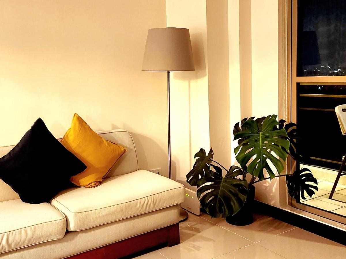 Casa Antonio At Fairway Terraces Family Penthouse 2Br Wi-Fi Nr Golf, Airport, Fort Bgc Manila Esterno foto