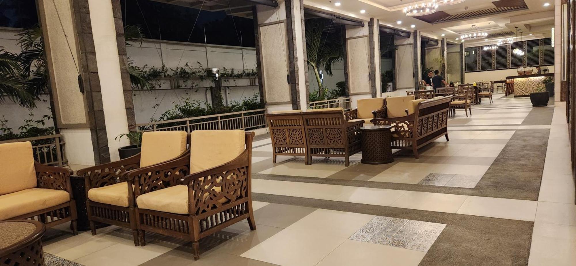 Casa Antonio At Fairway Terraces Family Penthouse 2Br Wi-Fi Nr Golf, Airport, Fort Bgc Manila Esterno foto