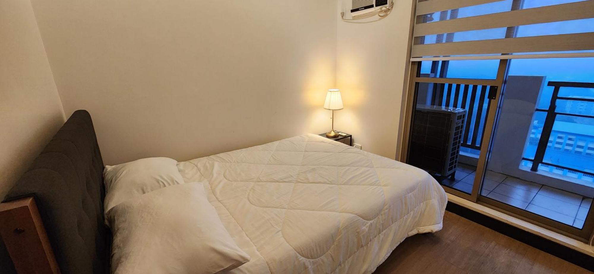 Casa Antonio At Fairway Terraces Family Penthouse 2Br Wi-Fi Nr Golf, Airport, Fort Bgc Manila Esterno foto