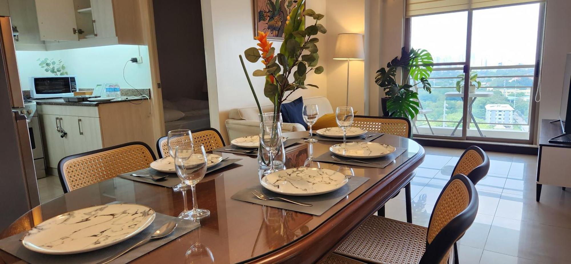 Casa Antonio At Fairway Terraces Family Penthouse 2Br Wi-Fi Nr Golf, Airport, Fort Bgc Manila Esterno foto